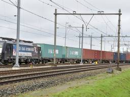 Een goederentrein. (Archieffoto: Jules Vorselaars)