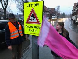 Bord dat mensen bewust moet maken van luchtvervuiling. (Archieffoto.)