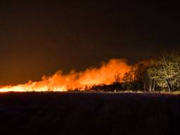 De brand is enorm (foto: Sem van Rijssel/SQ Vision Mediaprodukties)