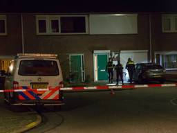 Het huis aan de Amethistdijk werd in februari beschoten