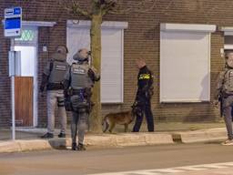 Het arrestatieteam na de inval. (foto: Jack Brekelmans)