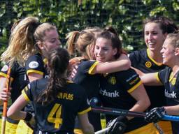 De dames van Den Bosch: al sinds novembr 2015 ongeslagen in de Hoofdklasse. (Foto: Orange Pictures)