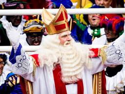 De Sint vorig jaar bij de intocht in Dokkum. (Foto: ANP)