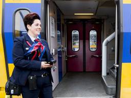 Een conductrice bij een trein. (Foto: ANP)