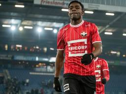 Contract van Bartholomew Ogbeche vooralsnog niet verlengd. (Foto: VI Images)