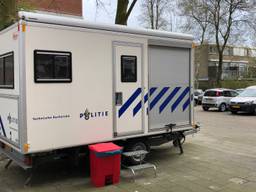 De politie doet nog onderzoek in de Sandenburgstraat