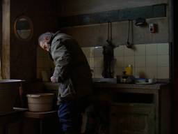 Boer Peer in zijn keuken (still uit de gelijknamige documentaire).
