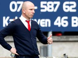 Reinier Robbemond is nog twee wedstrijden hoofdtrainer van Willem II (foto: VI Images).