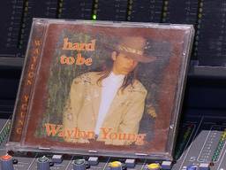 Eén van de eerste CDs van Waylon, opgenomen in de studio in Rosmalen