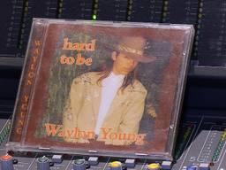 Eén van de eerste CDs van Waylon, opgenomen in de studio in Rosmalen