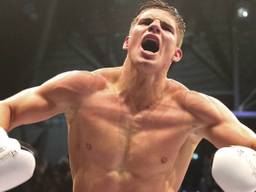 Rico Verhoeven heeft zijn wereldtitel behouden (foto: OrangePictures).