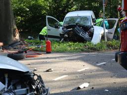 De auto waar Willy in zat raakte een auto die mogelijk aan het keren was. (Foto: Alexander Vingerhoeds)