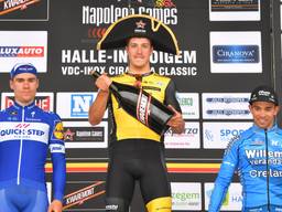 Danny van Poppel als winnaar van Halle-Ingooigem (foto: VI Images).