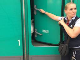 De trein werd opgevangen in de cabine van de machinist. (Foto: Marieke van Gompel)