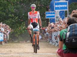 Mathieu van der Poel wint het NK Mountainbiken. Foto: OrangePictures.