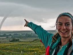 Melody Sturm bij een windhoos. (Archieffoto: Facebook)