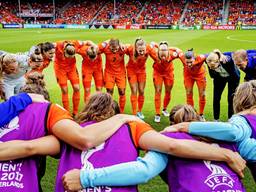 De Oranjeleeuwinnen kunnen rekenen op steun van 19.000 fans in Breda. (Foto: VI Images)