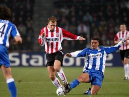 Arjen Robben namens PSV in actie tegen Deportivo La Coruña in 2003. (Foto: VI Images)