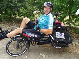Ruud fietste bijna 10.000 kilometer voor onderzoek naar Parkinson. (Foto: Parkinson2Beat)