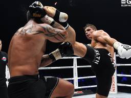 Rico Verhoeven verdedigde zijn titel met glans. (Foto: Glorykickboxing.com)