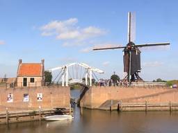 Heusden is het midden van de Zuiderwaterlinie.