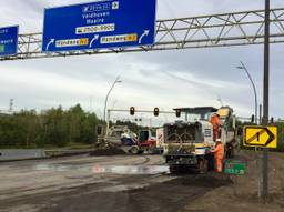 Werkzaamheden aan knooppunt Leenderheide. (Foto: Hans van Hamersveld)