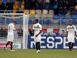 NAC-spelers balen na weer een tegengoal (foto: VI Images).