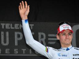 Mathieu van der Poel won 'gewoon' in Gieten (foto: VI Images).