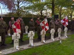 De gesneuvelde Poolse militairen werden herdacht.