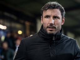 PSV-trainer Mark van Bommel (foto: VI Images).