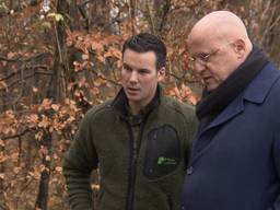 Boswachter Erik de Jonge en minister Grapperhaus. (foto: Omroep Brabant)