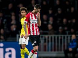 Gaston Pereiro werd tegen AZ binnen een halfuur gewisseld. (Foto: VI Images)