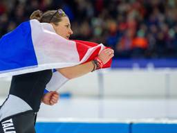 Ireen Wüst won voor de achtste keer de 1.500 meter op een NK (foto: OrangePictures).