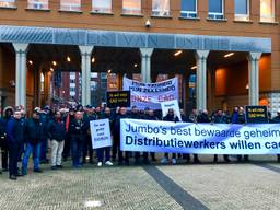 Jumbo DC-medewerkers voor de rechtbank in Den Bosch (foto: Raoul Cartens)