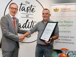 Wim Peters (r). Foto: Tuinbouw Ondernemersprijs
