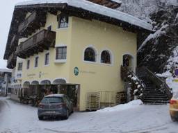 Skileraar Job werd in Tirol mishandeld. (Foto: politie)