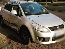 De auto werd in beslag genomen. (Foto: politie)