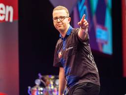 Darter Daan Bastiaansen tijdens de Dutch Open (foto: OrangePictures).