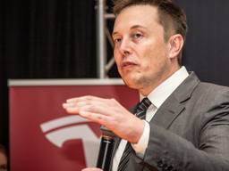 Elon Musk tijdens zijn vorige bezoekje aan Tilburg. (Foto: Rob Engelaar)