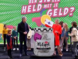 Maxima opent de 'Week van het geld'. (Foto: Erald van der Aa)