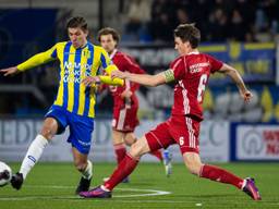 Stijn Spierings in actie voor RKC Waalwijk tegen Almere City (foto: OrangePictures).