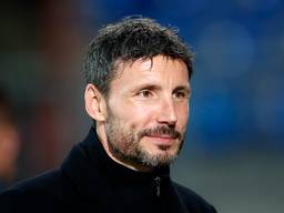 Mark van Bommel, trainer van PSV. (foto: VI Images)