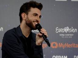 Duncan Laurence beantwoordt vragen (foto: Jessica Ranselaar).