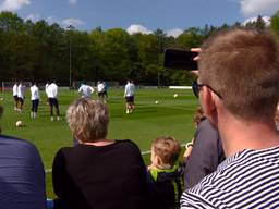 Veel publiek bij open training PSV