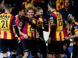 Blijdschap bij Arjan Swinkels in het shirt van KV Mechelen (foto: VI Images).