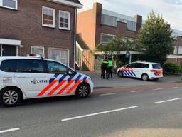 De politie doet onderzoek aan de Tongelresestraat in Eindhoven. (Foto: Dave Hendriks/SQ Vision).