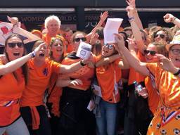 Brabantse fans vieren feest in Frankrijk.