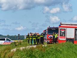 Hulpdiensten massaal op de been bij vliegtuigcrash. (Foto: Tom van der Put/ SQ Vision)