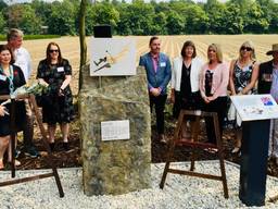 Na precies 75 jaar eindelijk monument voor omgekomen vliegers in Riethoven