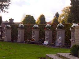 Een monument voor de MH17-slachtoffers in Neerkant.